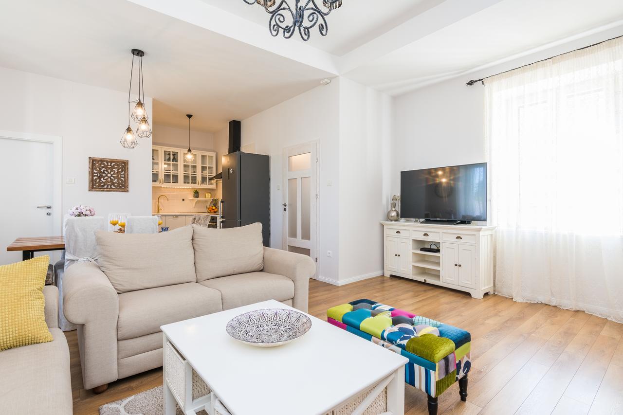 Apartments Fontana Задар Экстерьер фото