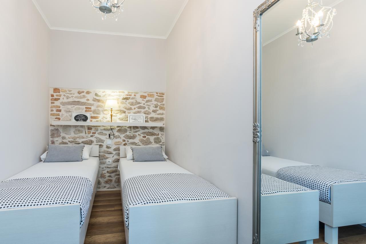 Apartments Fontana Задар Экстерьер фото