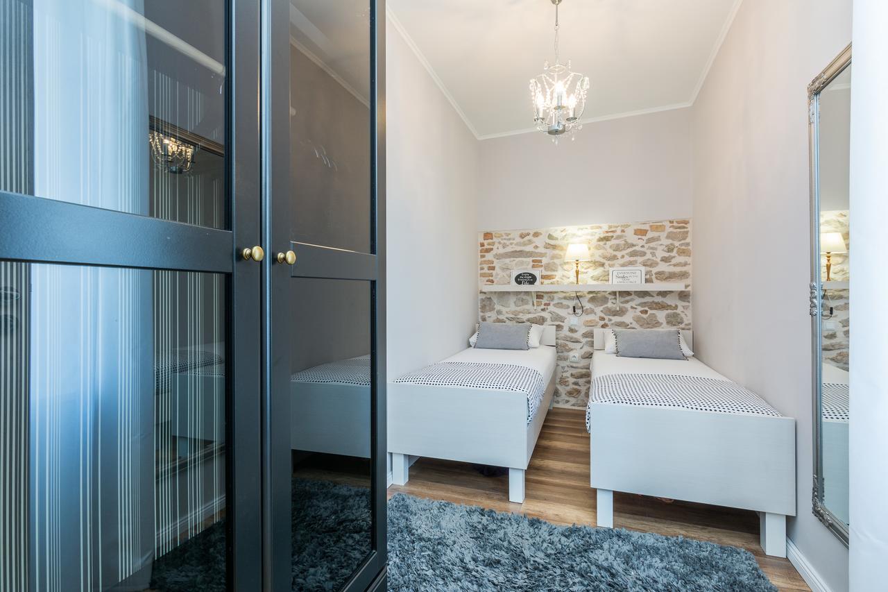 Apartments Fontana Задар Экстерьер фото